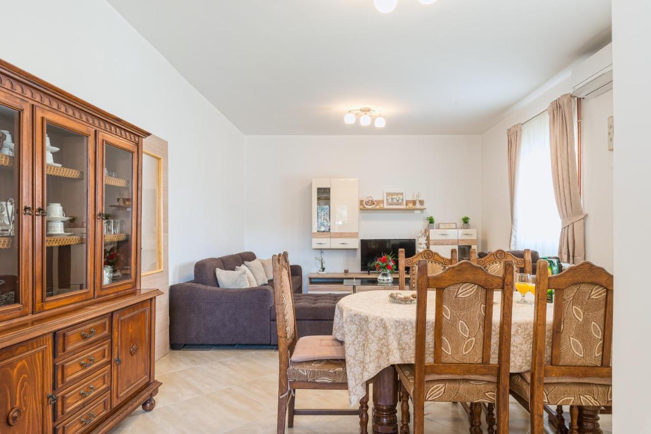 Apartman Tea Privlaka  Exterior photo