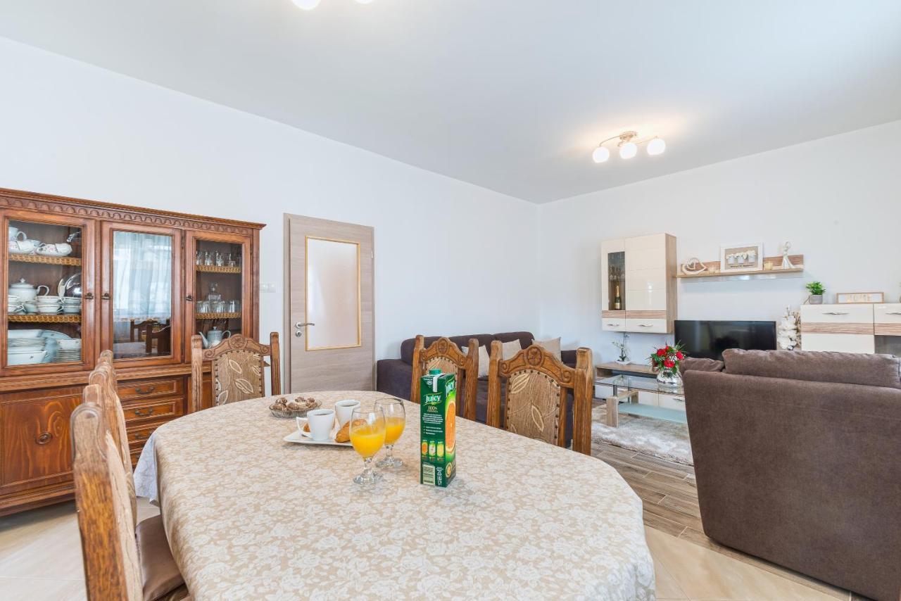 Apartman Tea Privlaka  Exterior photo